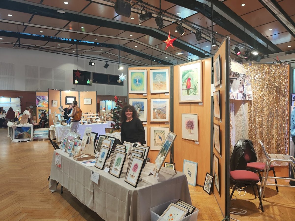 Expo peintures aquarelles Gisèle Villanueva artiste aquarelliste Salon des Arts Hérault - Expo de peinture aquarelle abstraite fleurs paysage marin